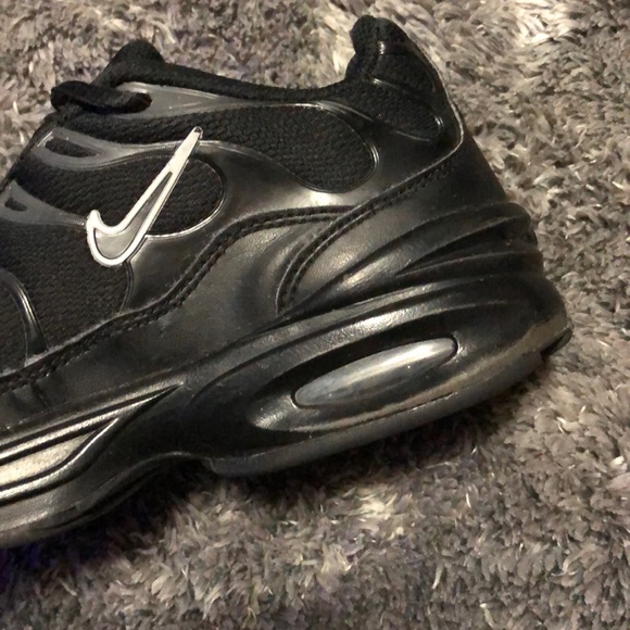 KIDS NIKE AIR MAX BLACK SNEAKERS SIZE 1 YOUTH - Picture 8 of 13